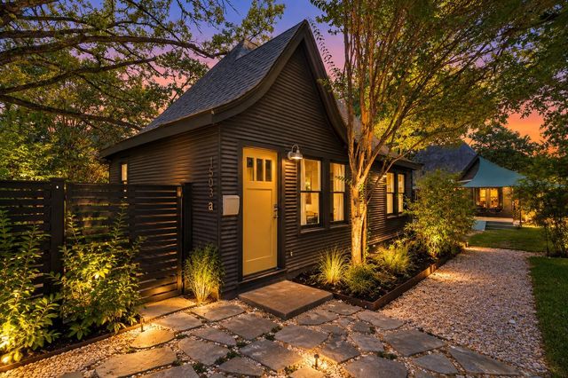 1503 Drake Ave A, Austin, TX 78704