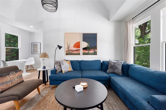 1503 Drake Ave A, Austin, TX 78704