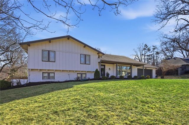 1901 W 70th Street, Mission Hills, KS 66208