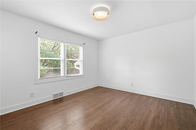 1901 W 70th Street, Mission Hills, KS 66208