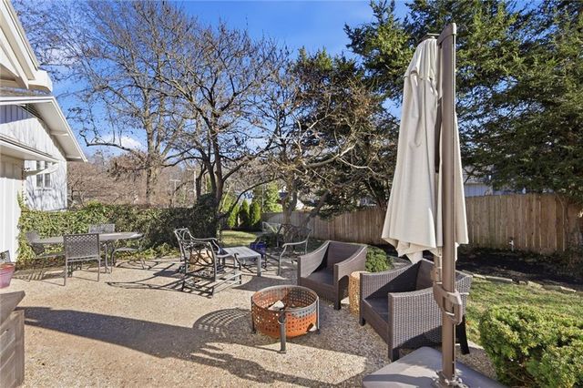 1901 W 70th Street, Mission Hills, KS 66208