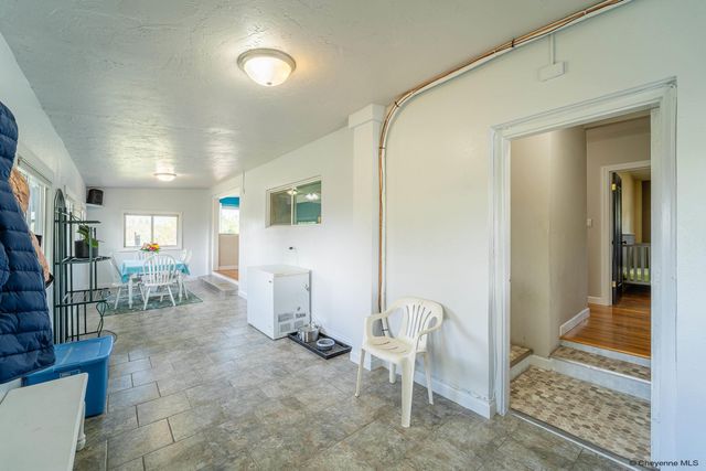 3117 DOUGLAS ST, Cheyenne, WY 82009
