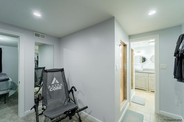 3117 DOUGLAS ST, Cheyenne, WY 82009