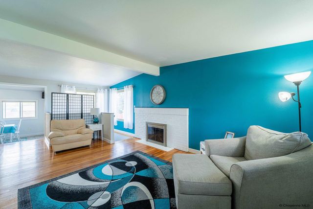 3117 DOUGLAS ST, Cheyenne, WY 82009