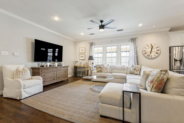 5834 Monticello Avenue, Dallas, TX 75206