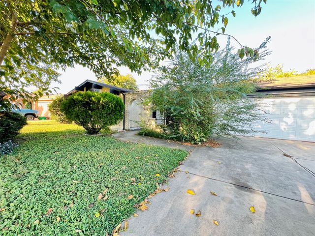 5652 Conlin Drive, Fort Worth, TX 76134