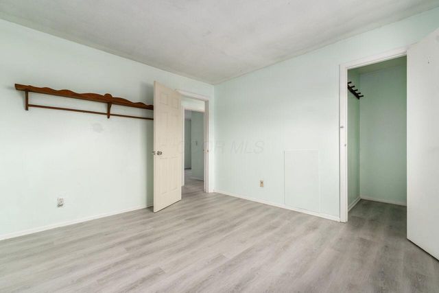 5185 Rutledge Drive S, Columbus, OH 43232