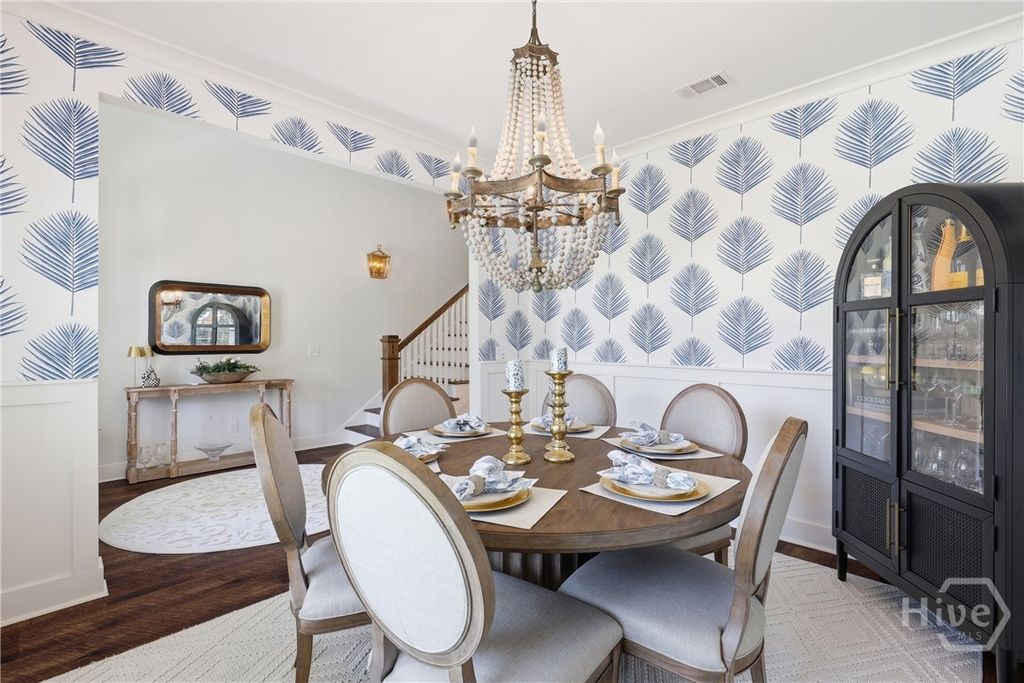 Image 10 of property listing at 586 Enclave Drive, Richmond Hill, GA 31324