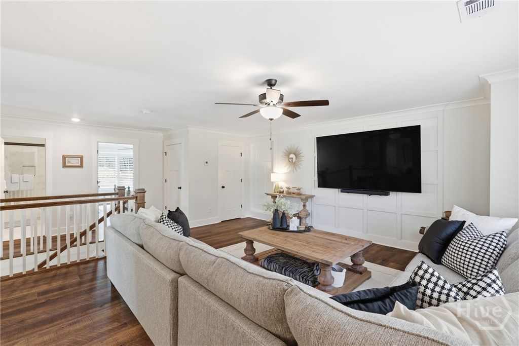 Image 38 of property listing at 586 Enclave Drive, Richmond Hill, GA 31324