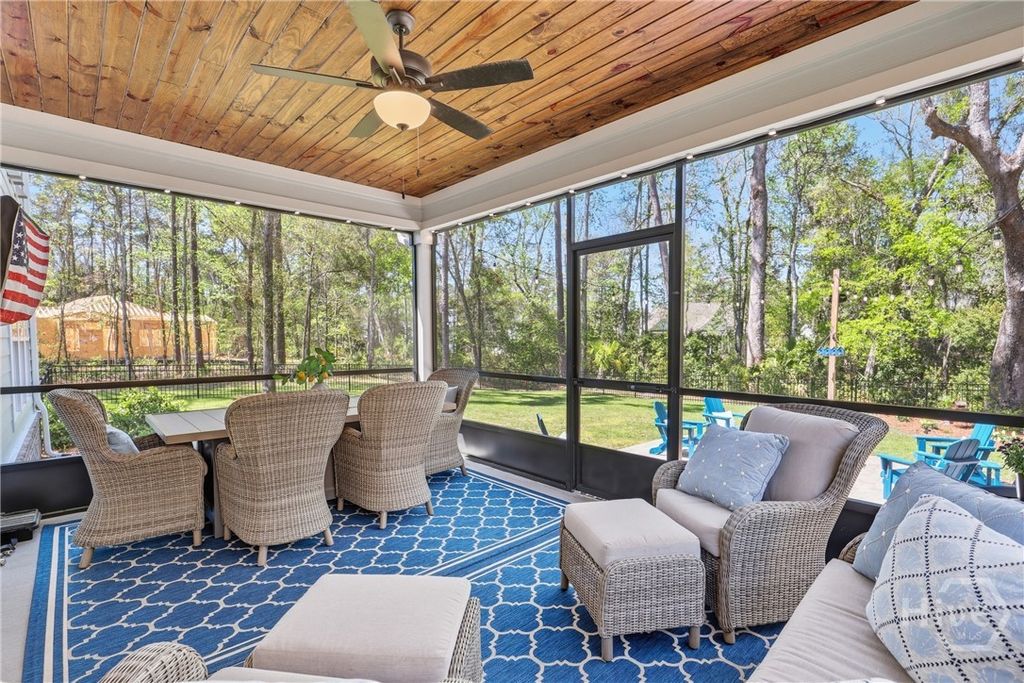 Image 42 of property listing at 586 Enclave Drive, Richmond Hill, GA 31324