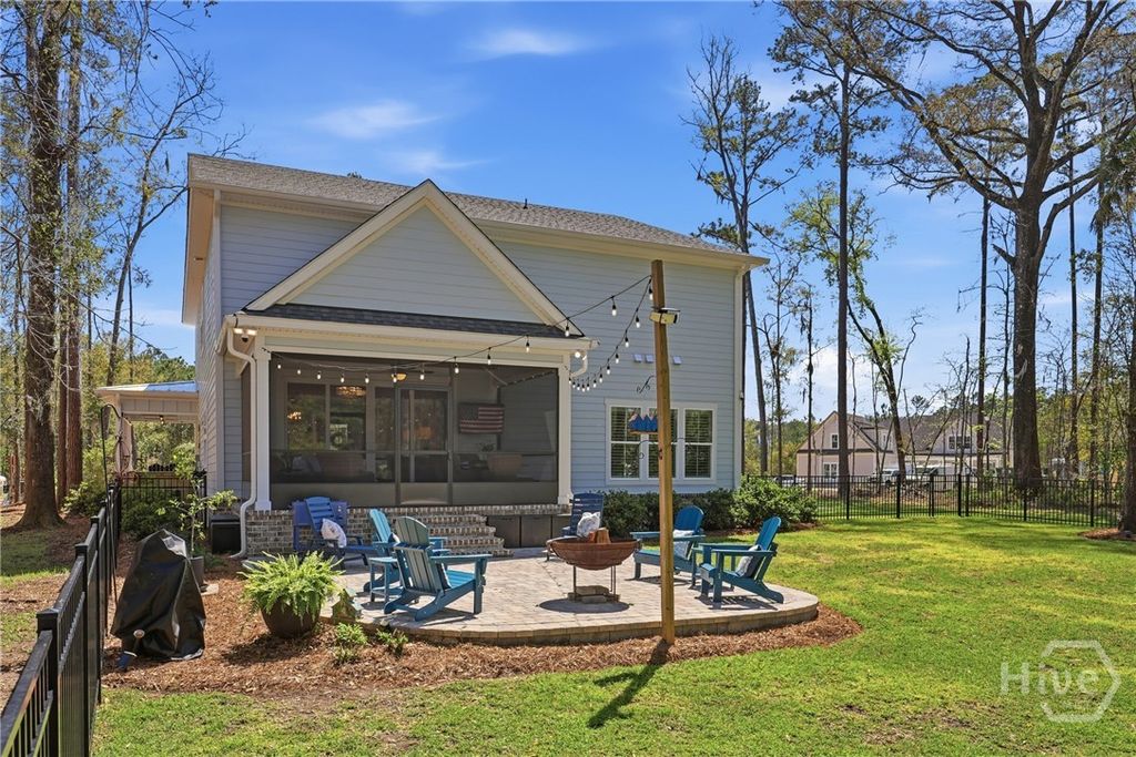 Image 44 of property listing at 586 Enclave Drive, Richmond Hill, GA 31324