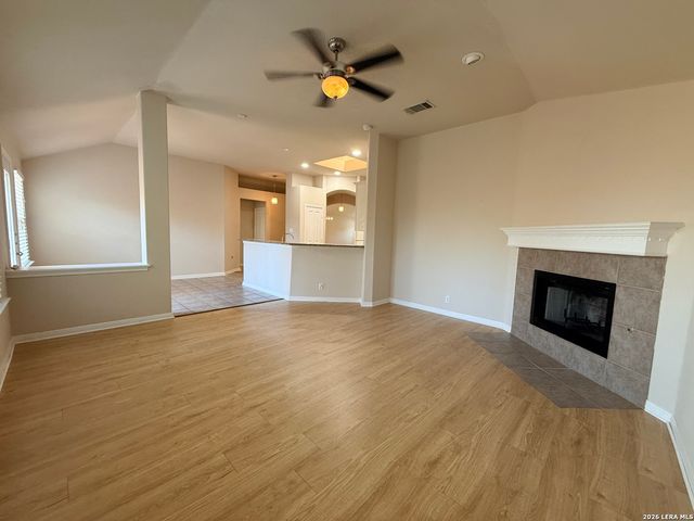 20807 Las Lomas, San Antonio, TX 78258