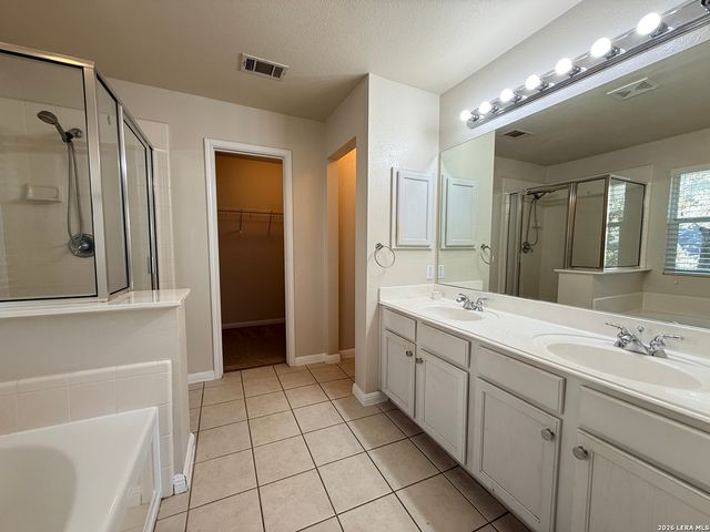 20807 Las Lomas, San Antonio, TX 78258