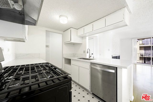 421 S La Fayette Park Place 711, Los Angeles, CA 90057