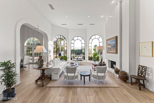 5532 E SANNA Street, Paradise Valley, AZ 85253