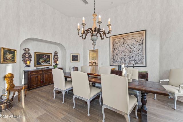 5532 E SANNA Street, Paradise Valley, AZ 85253