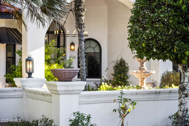 5532 E SANNA Street, Paradise Valley, AZ 85253