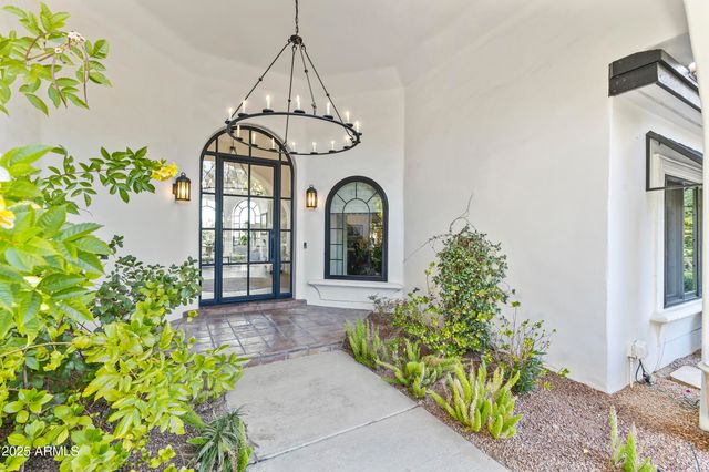 5532 E SANNA Street, Paradise Valley, AZ 85253