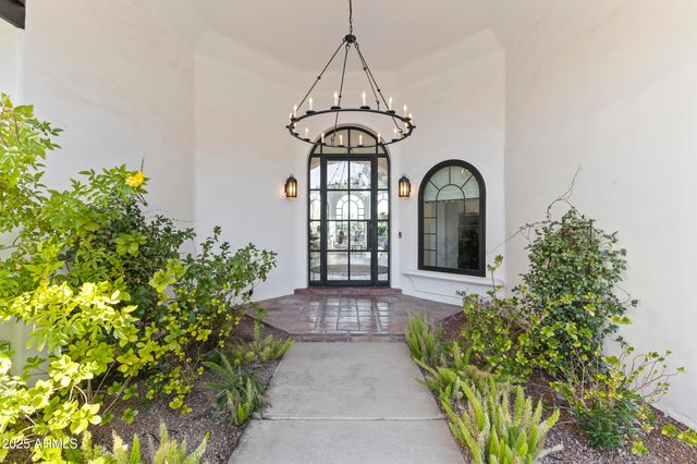 5532 E SANNA Street, Paradise Valley, AZ 85253