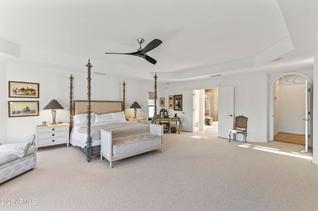 5532 E SANNA Street, Paradise Valley, AZ 85253