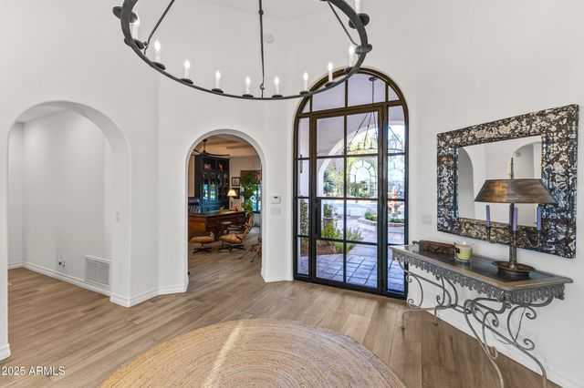 5532 E SANNA Street, Paradise Valley, AZ 85253