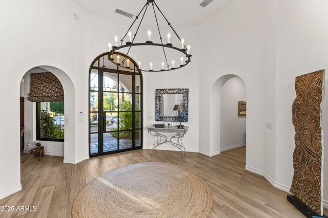 5532 E SANNA Street, Paradise Valley, AZ 85253