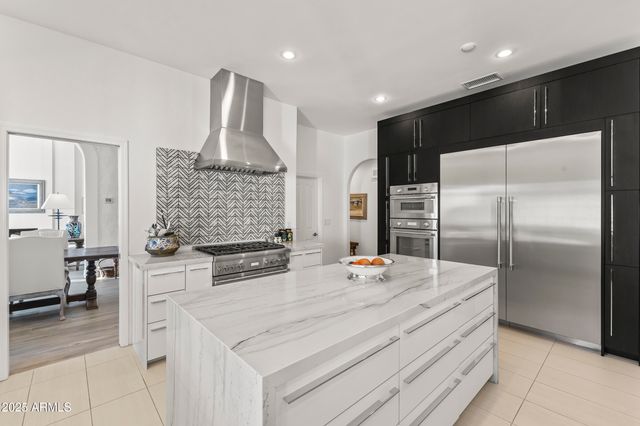 5532 E SANNA Street, Paradise Valley, AZ 85253