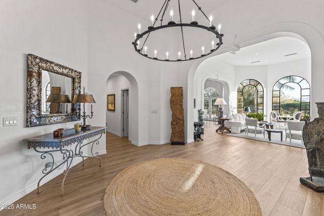 5532 E SANNA Street, Paradise Valley, AZ 85253