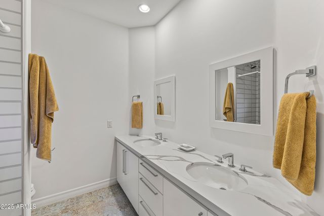 5532 E SANNA Street, Paradise Valley, AZ 85253