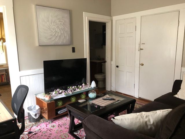 24 Merrymount Rd 1L, Quincy, MA 02169