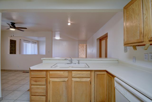 2729 Chama Street NE, Albuquerque, NM 87110