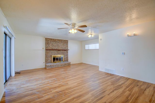 2729 Chama Street NE, Albuquerque, NM 87110