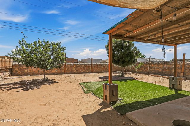 14256 FIREWOOD Drive, El Paso, TX 79938
