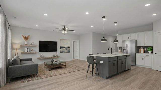 328 Black Bear Drive, Mount Pleasant, TN 38474