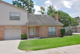 7725 Champion Pines Drive 31, Spring, TX 77379