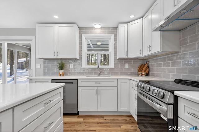 50 Buff Cap Road, Ellington, CT 06029