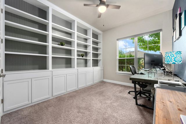 3925 Tavarez ST, Round Rock, TX 78681