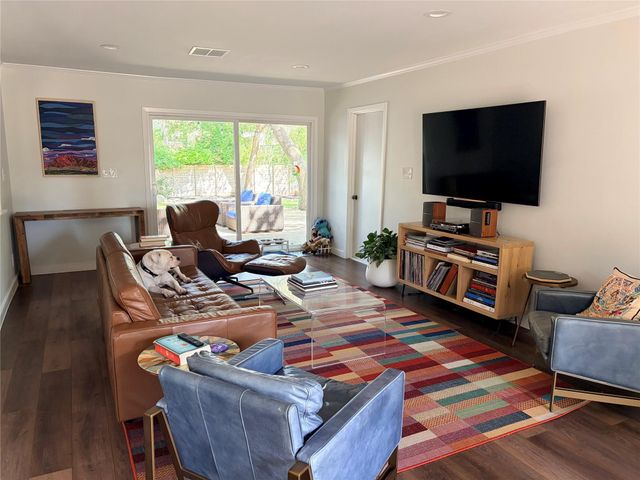 435 Brady LN, Austin, TX 78746