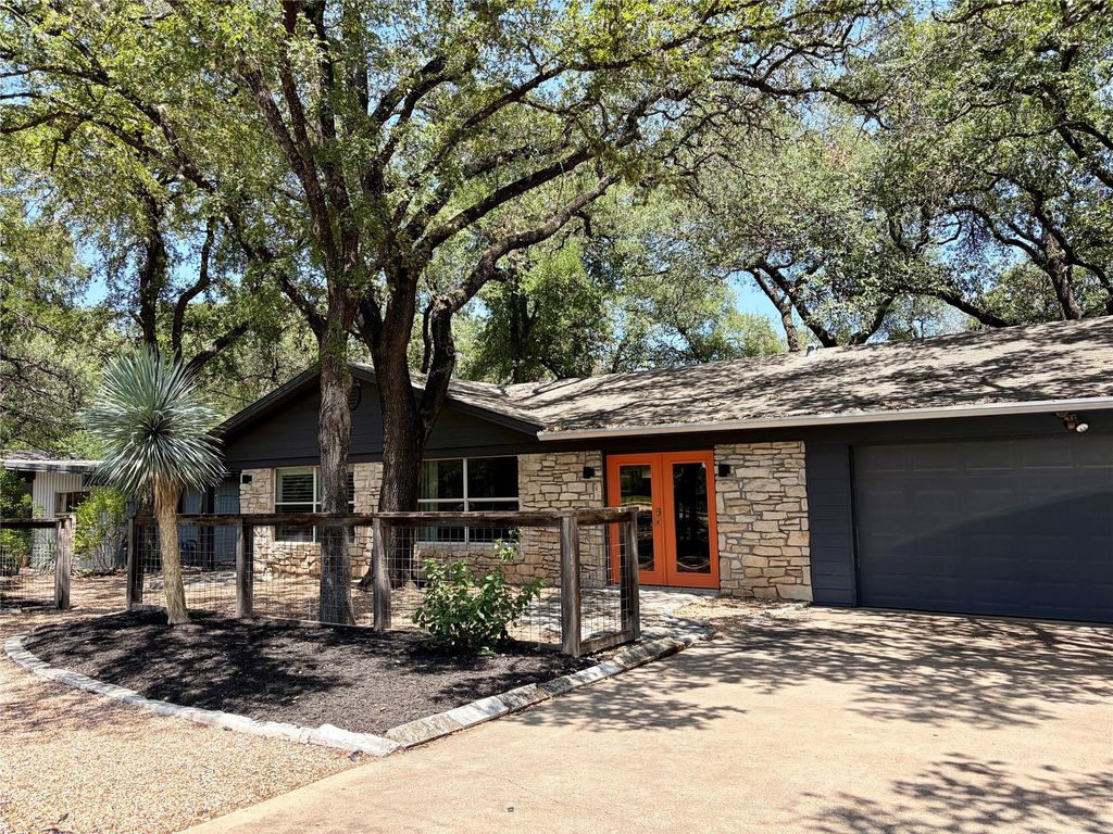 435 Brady LN, Austin, TX 78746