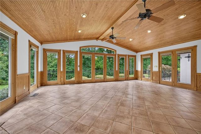 323 Nurse Road, Ararat, NC 27007