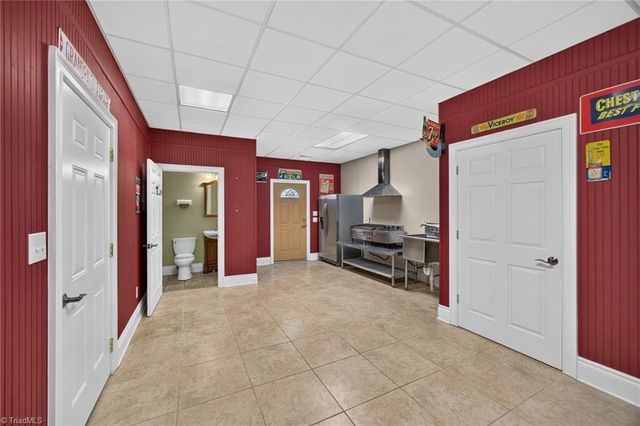 323 Nurse Road, Ararat, NC 27007