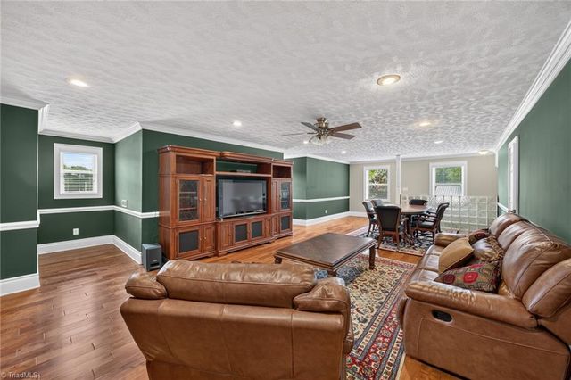 323 Nurse Road, Ararat, NC 27007
