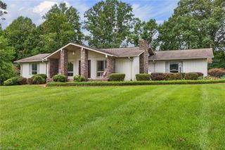 323 Nurse Road, Ararat, NC 27007