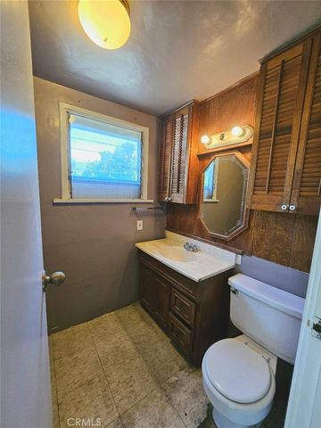 242 N Fairview, Burbank, CA 91505