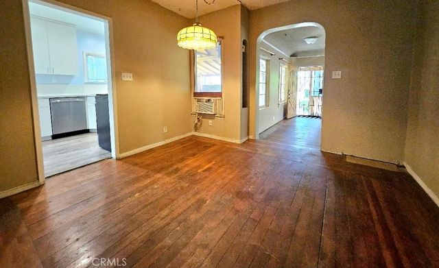 242 N Fairview, Burbank, CA 91505