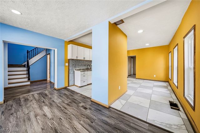 470 S Saint Clair Street, Painesville, OH 44077