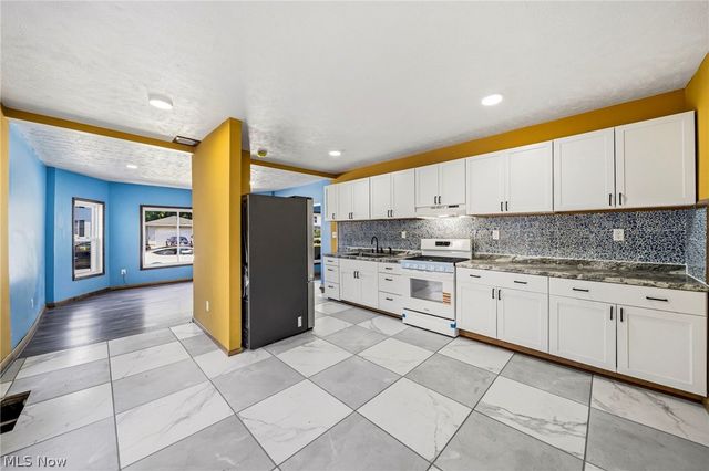 470 S Saint Clair Street, Painesville, OH 44077
