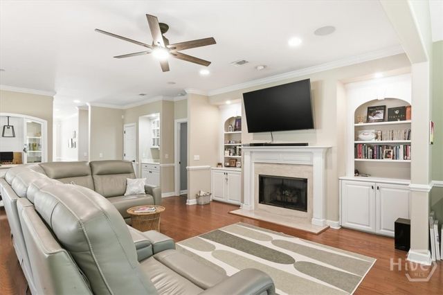 9 Turning Leaf Court, Savannah, GA 31419