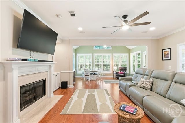 9 Turning Leaf Court, Savannah, GA 31419