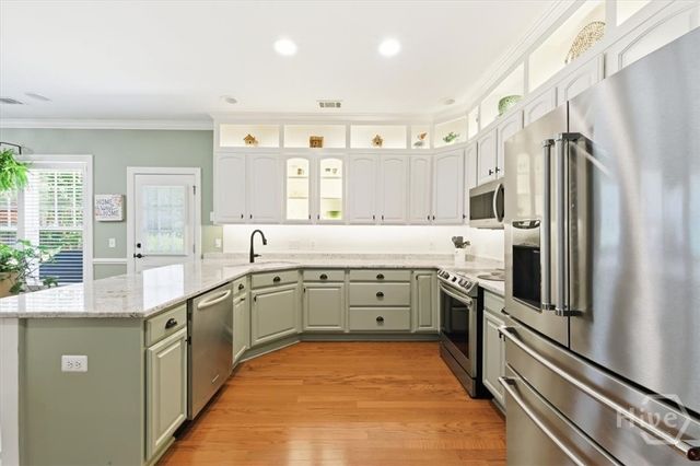 9 Turning Leaf Court, Savannah, GA 31419